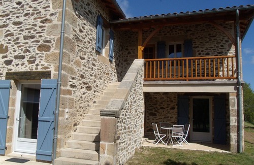 Sabadel-Latronquiere Maison | Gîte de caractères..