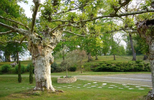 Saint-Pierre-du-Mont Maison | Propriété de caractère dans un parc arboré avec piscine