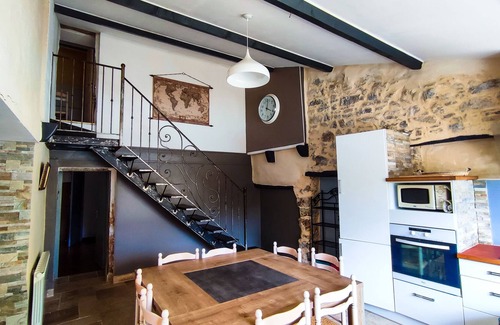 Ferrieres-Poussarou Maison | Maison de caractère au paradis ⭐