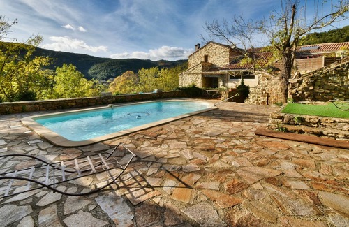 Ferrieres-Poussarou Maison | Maison de caractère au paradis ⭐