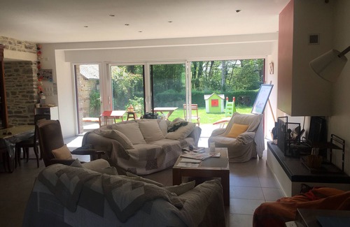 Laille Maison | MAISON DE CARACTÈRE/20 Kms de Rennes/uniquement des résas familiales,d’amis.