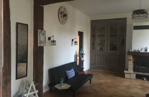Puymirol Maison | Maison de caractère face à la cité Médiévale de Puymirol