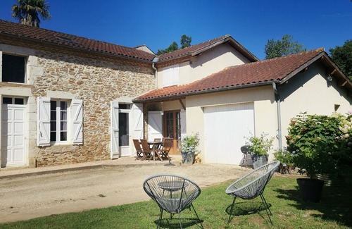 Eauze Maison | Maison tout confort, piscine privative.