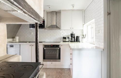 Innerstaden Appartement | Characteristic house with a cozy private garden
