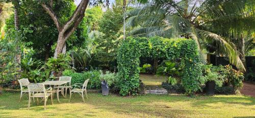 Gampaha Maison | CHARAKAMA Guest Bungalow - GAMPAHA
