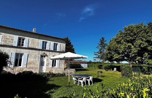 Saint-Andre-de-Lidon Maison | Longère charentaise proche Royan
