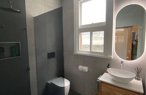 Launceston CBD Lit Et Petit-Déjeuner | Charles 164a Central City
