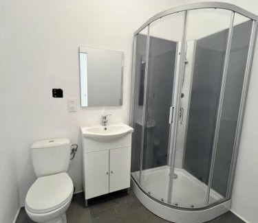 Charleroi Appartement | Charleville H centre - gare - aéroport