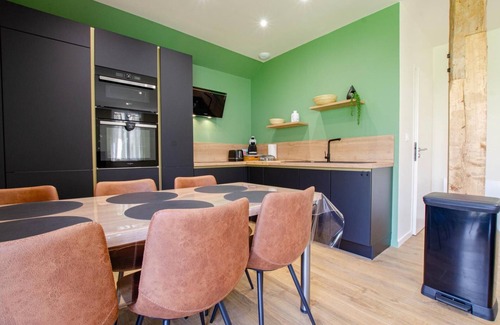 Neuville-sur-Vanne Maison | Charlie's Home - NEUVILLE SUR VANNE