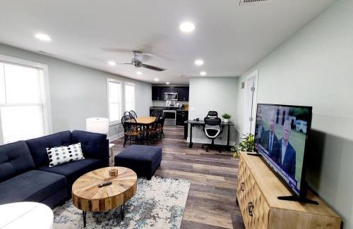 New Baltimore Appartement | Charlies by the Bay Unit 4
