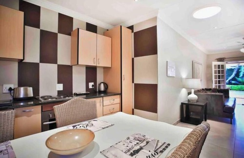 Centurion Appartement | Charlton House 1 No loadshedding