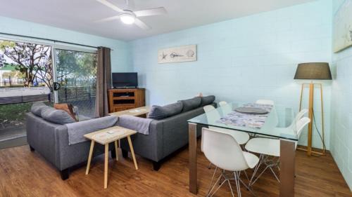Bongaree Maison | Charm and Comfort in this Ground floor unit with water views! Welsby Pde, Bongaree