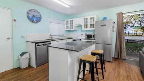 Bongaree Maison | Charm and Comfort in this Ground floor unit with water views! Welsby Pde, Bongaree