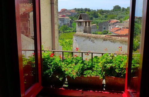 Sessa Aurunca Appartement | Charme, authenticité et convivialité dans le silence rural