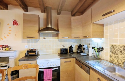 Saint-Hilaire-sur-Benaize Cottage | Gîte paisible avec cour privée, proche Parc Naturel de la Brenne, idéal pour séjour déconnecté