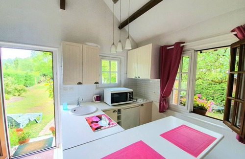 Sainte-Genevieve-les-Gasny Maison | MAISON DE CHARME CALME, 9 pers., 5 CHAMBRES/4 SALLES DE BAINS - 3mn GIVERNY