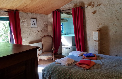 Lamonzie-Montastruc Maison | Charme, luxe et balnéo. Remise en forme en famille, dans une maison de caractère