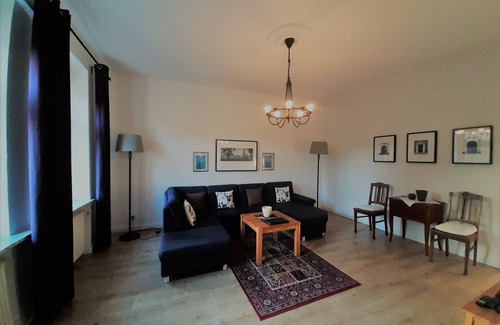 Bad Sachsa Copropriété | Charm. Stadtfewo, 5 étoiles, 2-5 Pers. 120m², 2 chambres à coucher., 2 salles de bains, Dachterr. W-lan