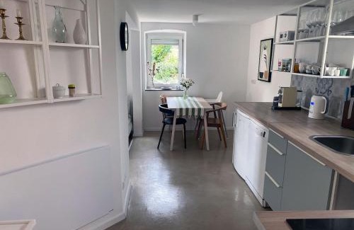 Neustadt-Konigsbach Maison | Charmantes Häuschen am Waldrand