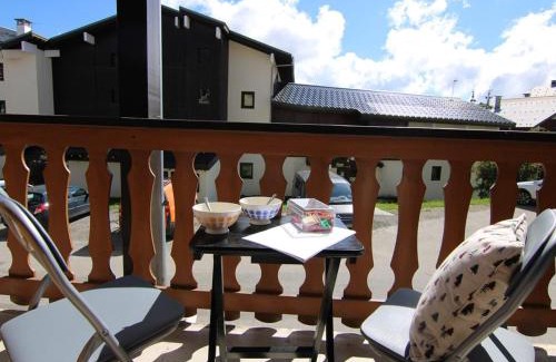 Les Saisies Appartement | Charmant 2 Pièces Cabine aux Saisies - Rez-de-Chaussée, Balcon, 6 Pers. - Commerces à Proximité - FR-1-594-68