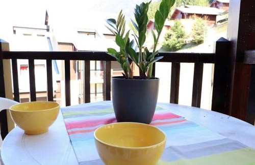 Beaufort Appartement | Charmant appart *, 6 pers, 2 balcons, prox pistes & village, parking gratuit - FR-1-342-147