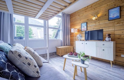 Saint-Lary-Soulan Appartement | Charmant appart rénové 4 pers, sauna, piscine, proche thermes et télécabine - Saint-Lary Village - FR-1-296-435