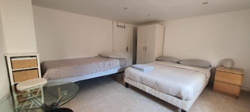 La Ferte-Gaucher Appartement | Charmant appartement 2p avec piscine partagée