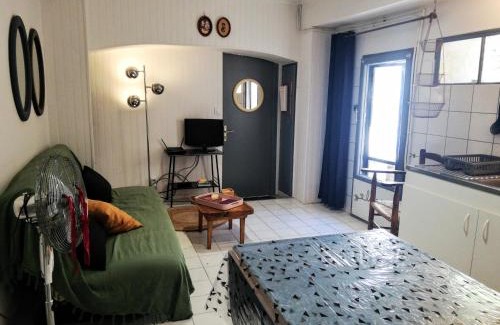 Gigean Appartement | Charmant appartement en centre-ville médiéval