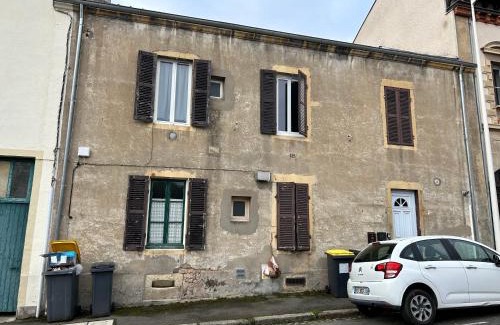 Le Creusot Appartement | Charmant appartement T2 Parc de la Verrerie Confort