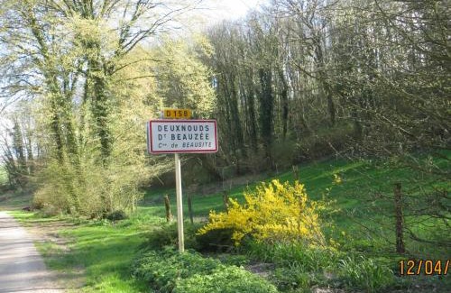 Beausite Maison | Charmant gîte lorrain avec poêle, jardin et terrasse, proche des sites historiques de Verdun - FR-1-585-4