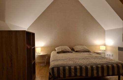 Laroche-Saint-Cydroine Maison | Charmante Petite Maison