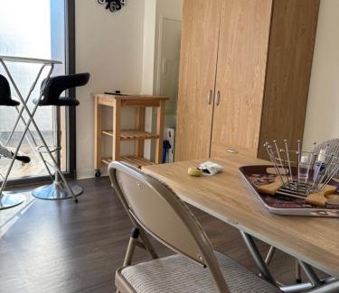 Villeneuve-les-Maguelone Appartement | Charmant studio pour étudiant seul ou à 2