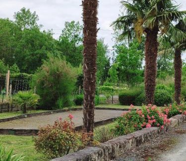 La Taillee Maison | - Charmant Gîte au Calme - "La Maison de La Taillée aux Volets Bleus" - Bord de Rivière - Pêche - Marais Poitevin - Vendée