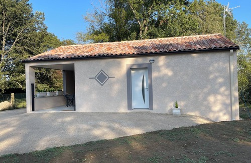 Septfonds Maison | Charmant Gîte Avec Jacuzzi, Parcelle Clôturée. Animaux de Compagnie Acceptés