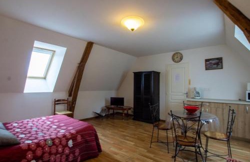 Carlux Appartement | Charmant gîte avec jardin, clim, wifi, proche Sarlat et rivière Dordogne, animaux bienvenus - FR-1-616-310