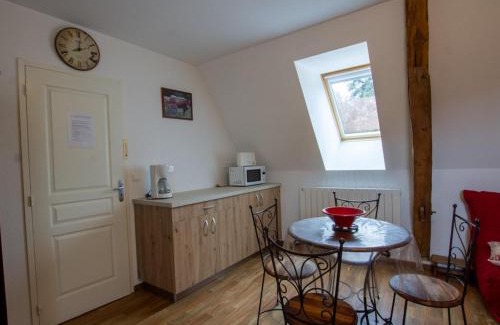 Carlux Appartement | Charmant gîte avec jardin, clim, wifi, proche Sarlat et rivière Dordogne, animaux bienvenus - FR-1-616-310