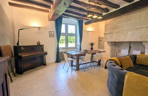 Douadic Maison | Charmant Gîte en Berry avec Étang, Terrasse et Spa à Proximité - FR-1-591-407