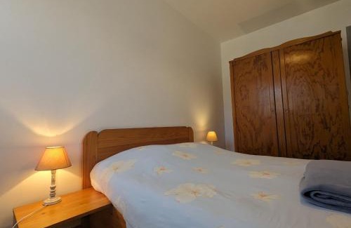 Mauvieres Maison | Charmant gîte rénové en Berry avec grand terrain, cheminée, et proximité UNESCO et thermes - FR-1-591-212