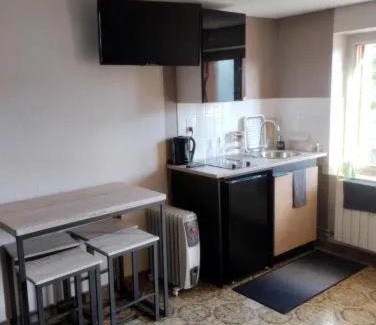 Aubusson Appartement | Charmant studio à Aubusson avec terrasse 35 m²