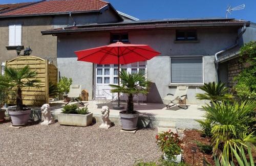 Mersuay Maison | Charmant Studio avec Jardin et Terrasses, Environnement Calme et Historique - FR-1-583-383