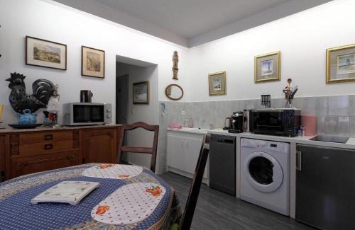 Mersuay Maison | Charmant Studio avec Jardin et Terrasses, Environnement Calme et Historique - FR-1-583-383