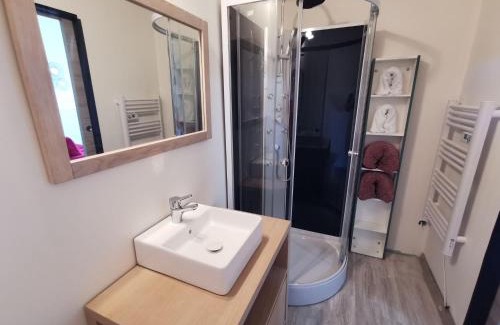 Auchay-sur-Vendee Maison | Charmant studio La Forge