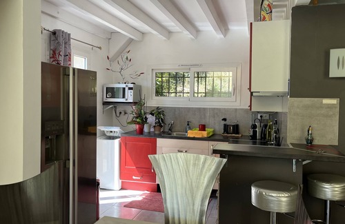 Falicon Appartement | Charmant studio loft independant dans domaine sécurisé très calme