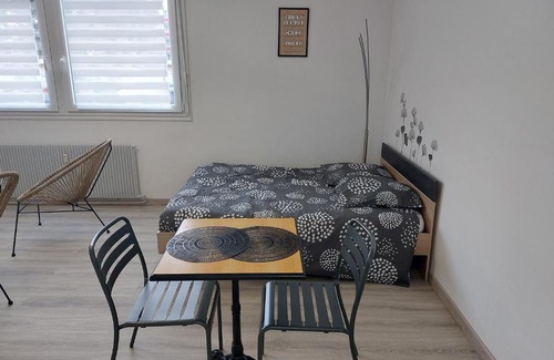 Dieppe Appartement | charmant studio proche du centre de neuville les dieppe