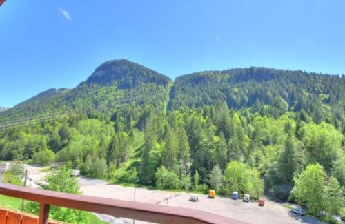 Morzine Appartement | Charmant studio rénové avec mezzanine, balcon et parking au pied du téléphérique de Nyon - FR-1-524-86