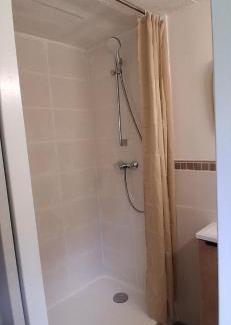 Roquefort-les-Pins Appartement | Charmant studio Van Gogh