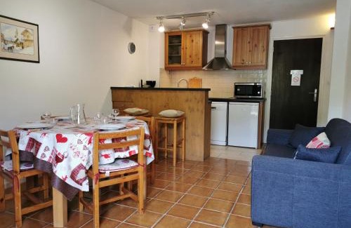 Les Gets Appartement | Charmant T2 cab au cœur du vieux village des Gets, balcon, proximité pistes et commerces, 3 étoiles - FR-1-598-20