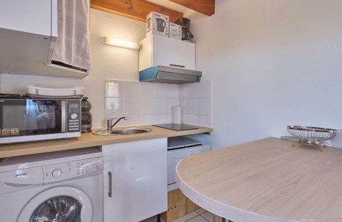 Barbotan-les-Thermes Appartement | Charmant T2 avec Jardin à Barbotan - FR-1-841-25