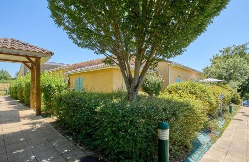 Barbotan-les-Thermes Appartement | Charmant T2 avec terrasse et jardin à Barbotan - FR-1-841-39