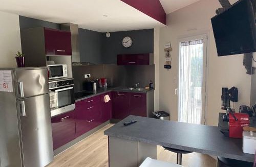 Basse-Goulaine Maison | Charmant T3 privé avec vue et accès piscine